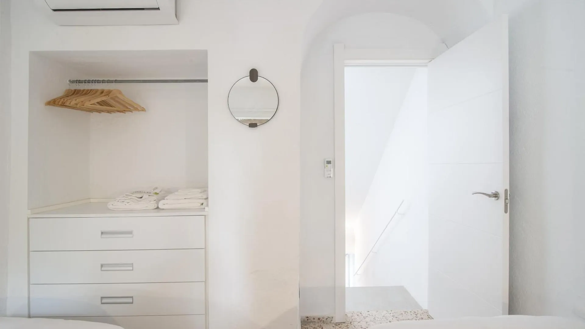 Estepona 2Br Townhouse In Centre