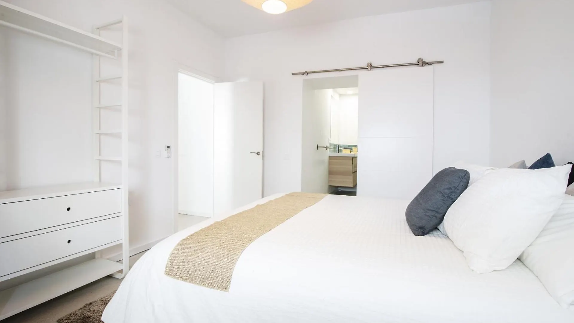 Estepona 2Br Townhouse In Centre Holiday home